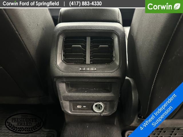 Used 2022 Volkswagen Tiguan SE FWD image 13