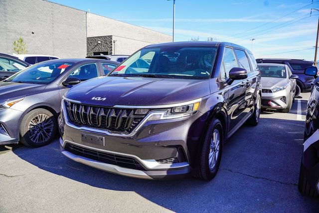 Certified 2024 Kia Carnival LX image 6