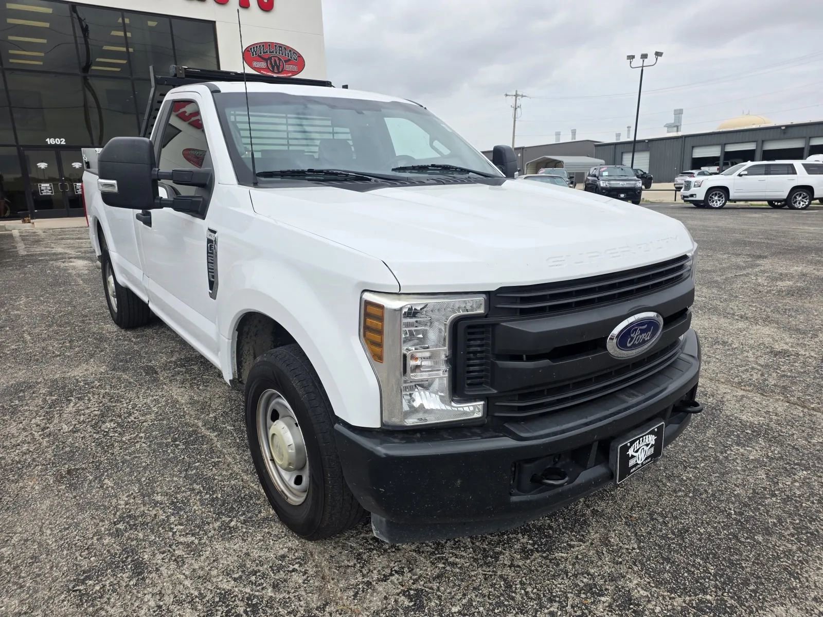 Used 2019 Ford F250 XL w/ Power Equipment Group RWD image 1