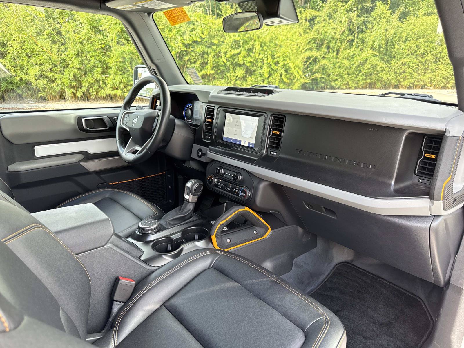 Used 2023 Ford Bronco Badlands w/ Sasquatch Package AWD/4WD image 12