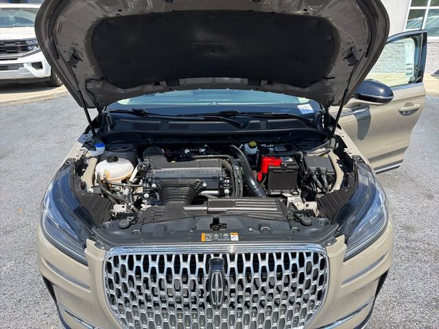 Used 2025 Lincoln Corsair AWD w/ Equipment Group 101A image 26