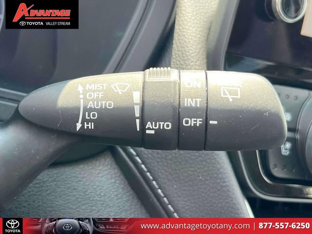 Used 2024 Toyota Grand Highlander AWD image 28