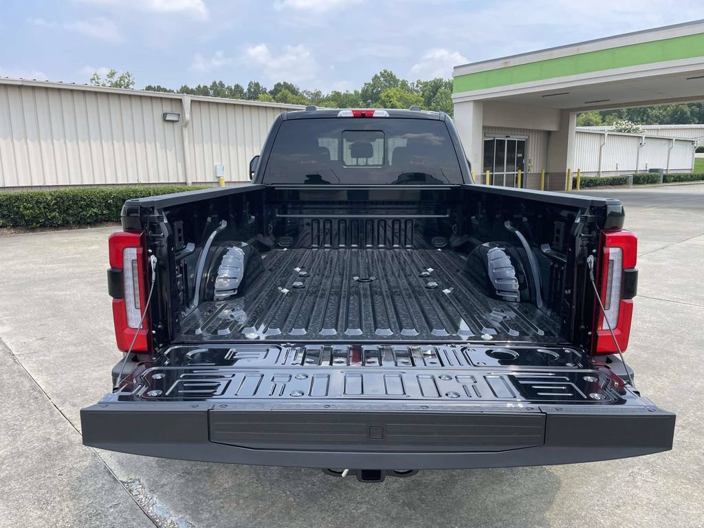 New 2026 Ford F450 Platinum AWD/4WD image 10