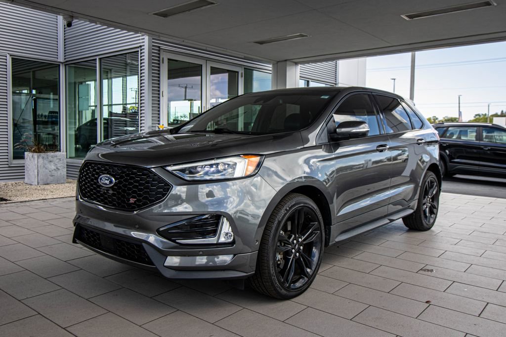 Used 2019 Ford Edge ST w/ Equipment Group 401A AWD/4WD image 9