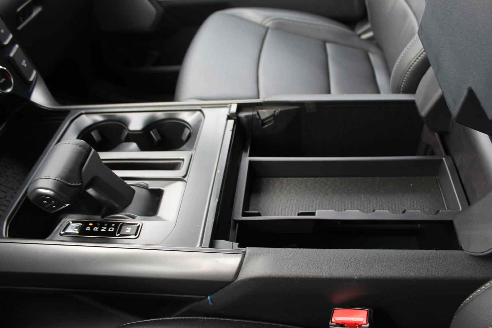 New 2025 Ford F150 Lariat w/ Equipment Group 501A Mid image 34