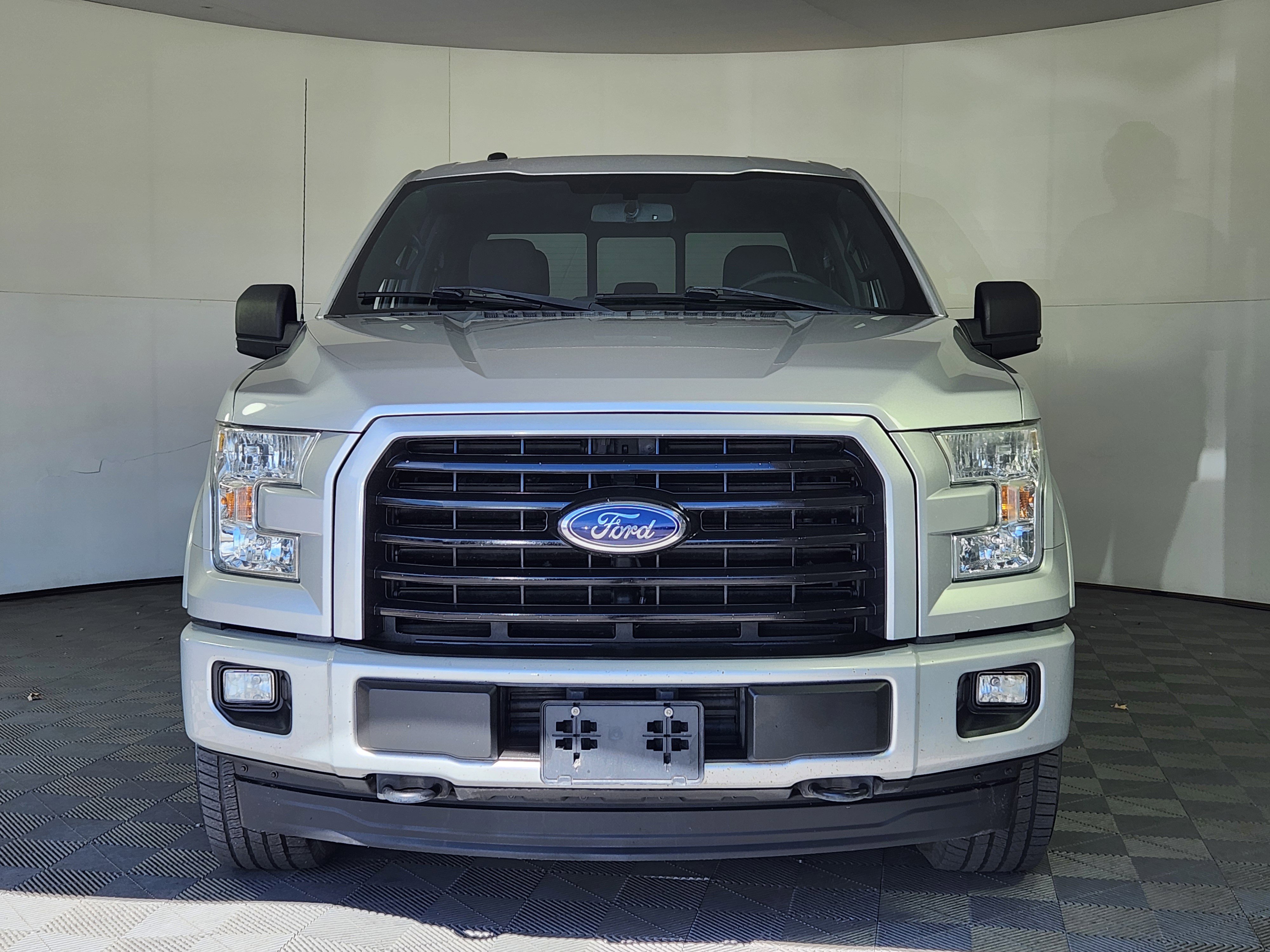 Used 2017 Ford F150 XLT w/ Equipment Group 302A Luxury video 2