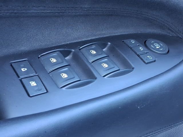 Used 2020 Cadillac Escalade ESV Platinum image 18