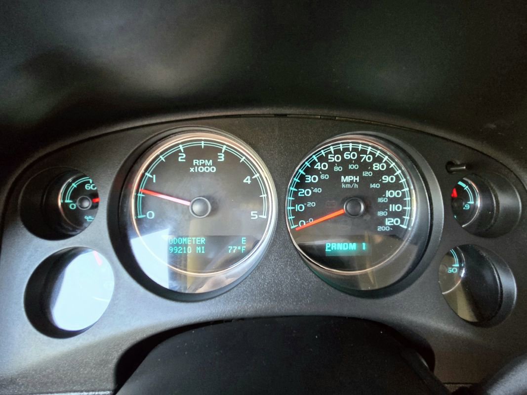 Used 2013 GMC Sierra 3500 Denali image 31