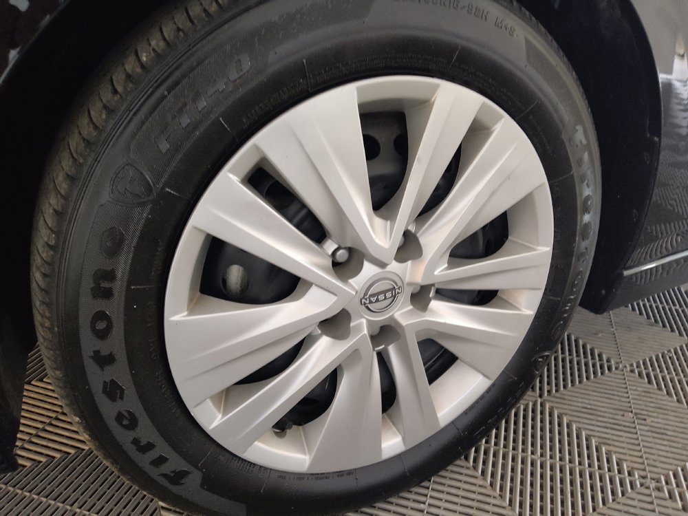 Used 2025 Nissan Sentra S FWD image 31