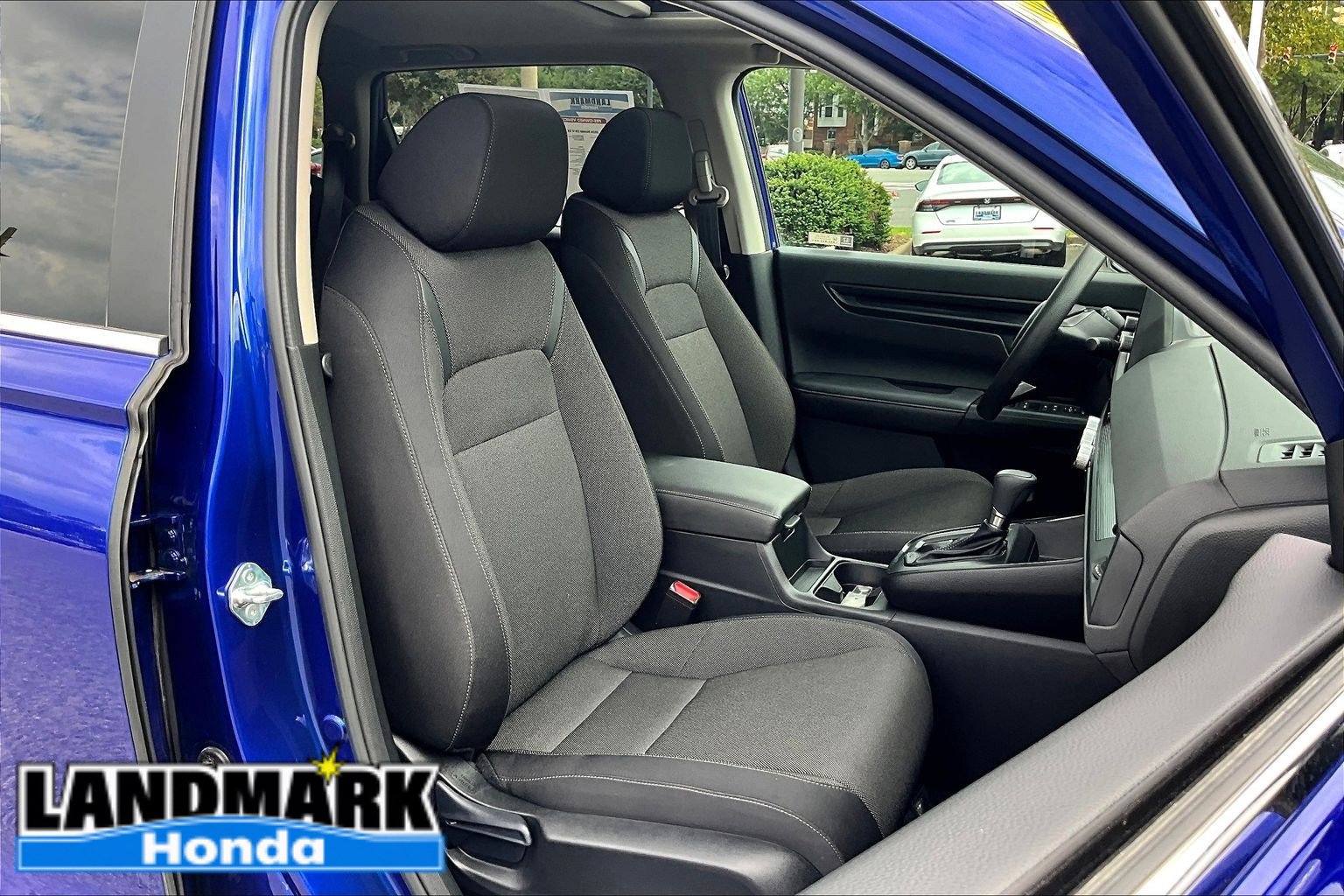 Used 2024 Honda CR-V EX image 7