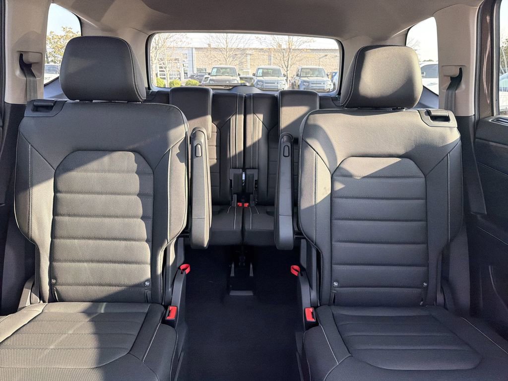 New 2026 Volkswagen Atlas SEL image 31
