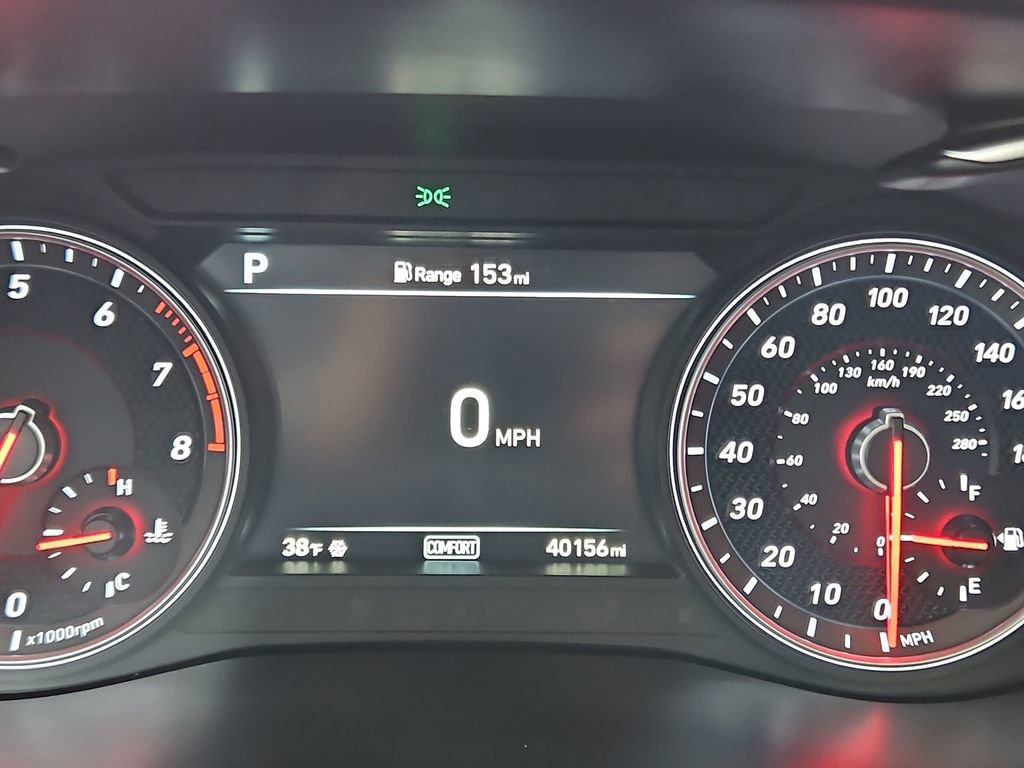 Used 2021 Genesis G70 3.3T image 13