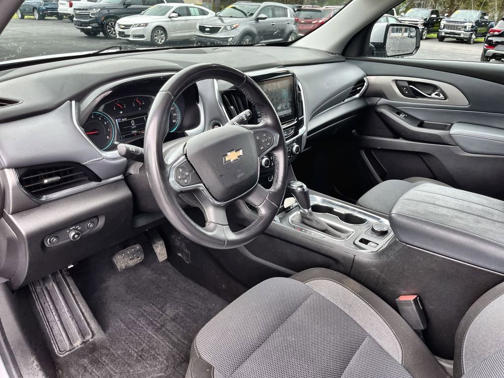 Used 2018 Chevrolet Traverse LT AWD/4WD image 10