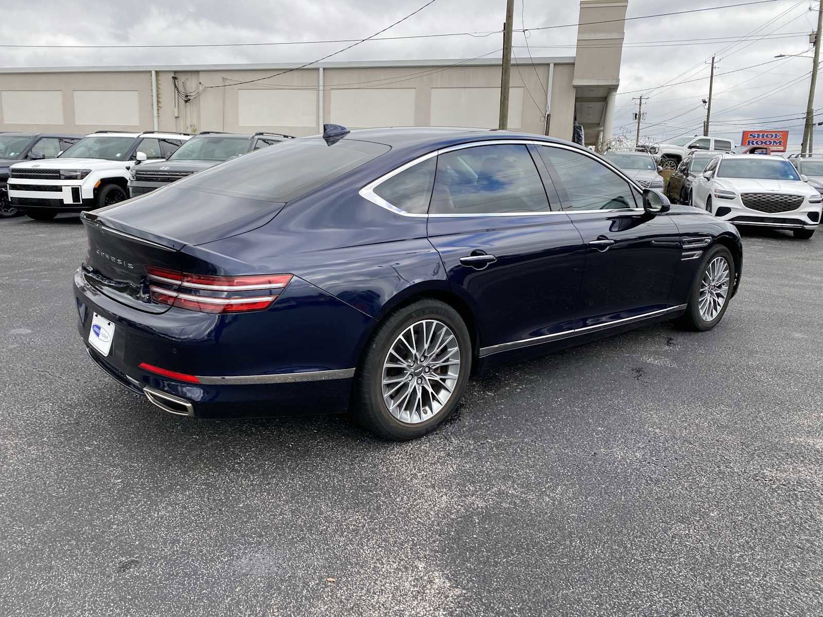 Used 2023 Genesis G80 2.5T image 6