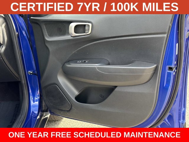 Used 2023 Hyundai Venue SEL FWD image 8