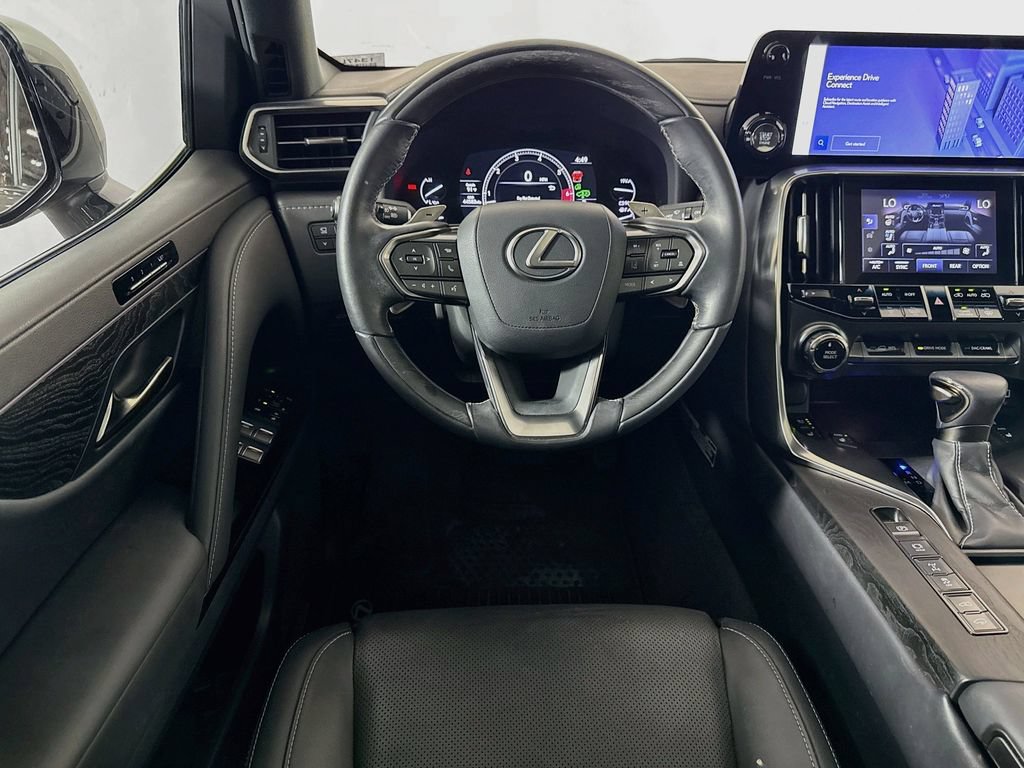 Certified 2024 Lexus LX 600 4WD w/ Luxury Package image 24