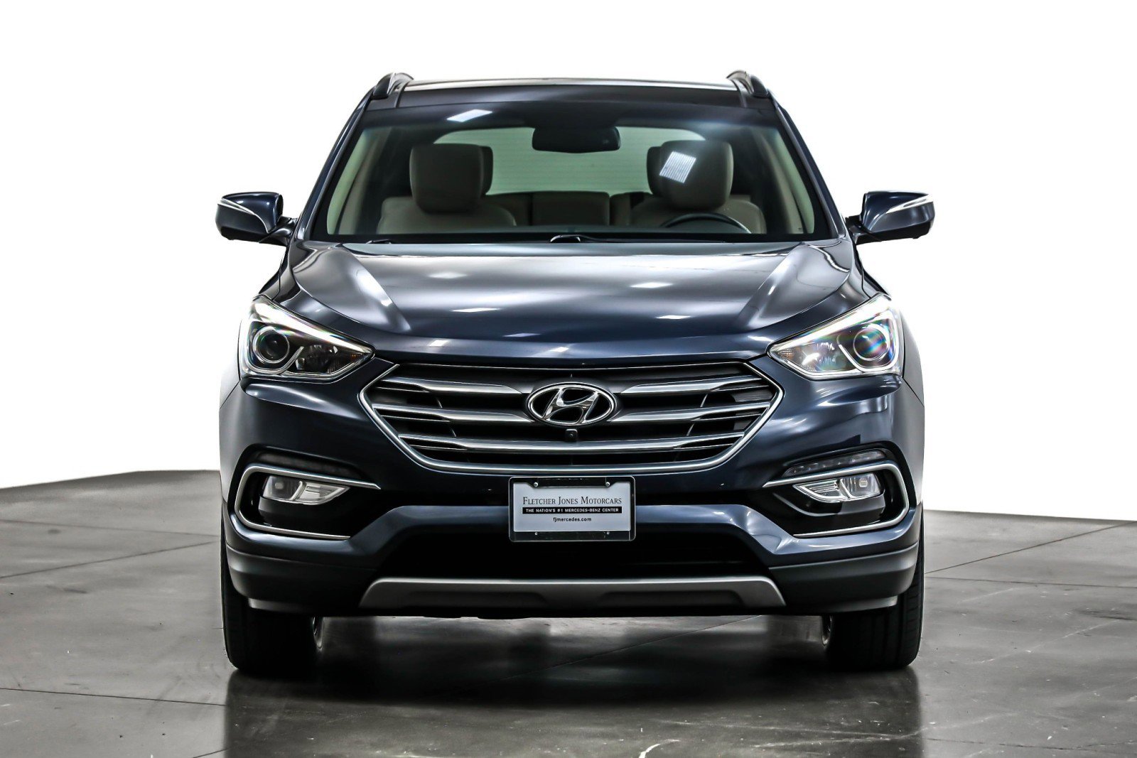 Used 2018 Hyundai Santa Fe Sport image 2