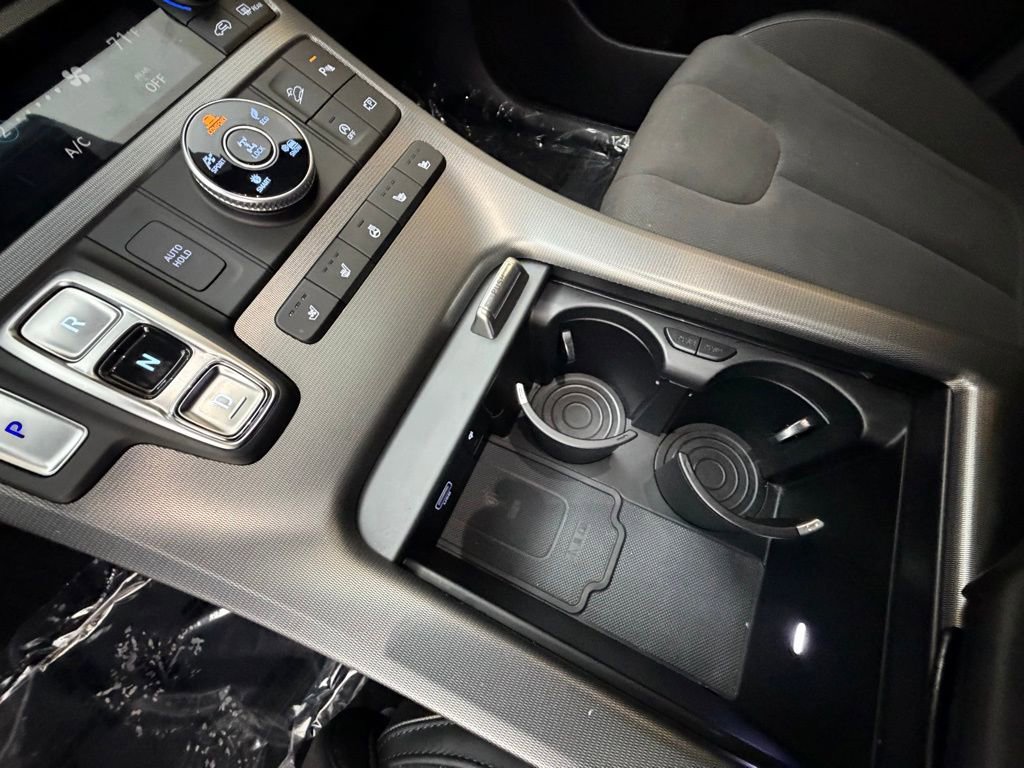 Certified 2025 Hyundai Palisade Calligraphy image 19
