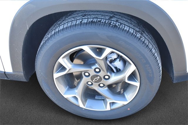 New 2026 Chevrolet Trax LT w/ Driver Confidence Package image 12