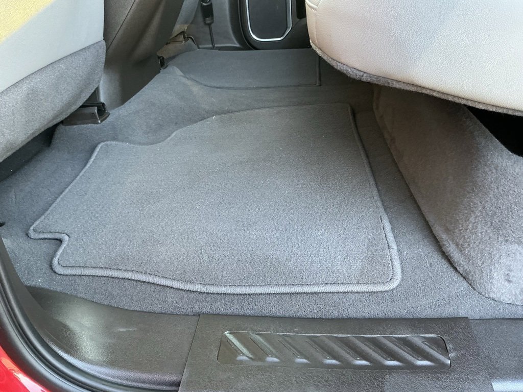 Used 2024 GMC Sierra 3500 SLT w/ SLT Convenience Package image 48