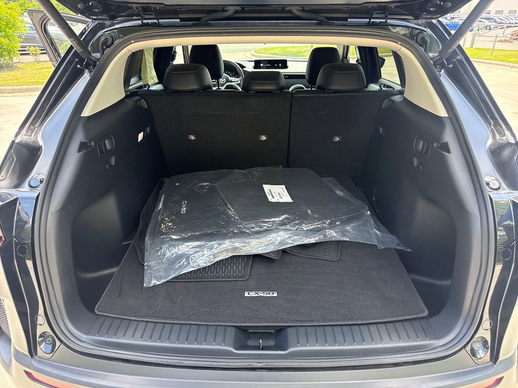 Used 2023 MAZDA CX-50 2.5 S w/ Preferred Plus Pkg image 31