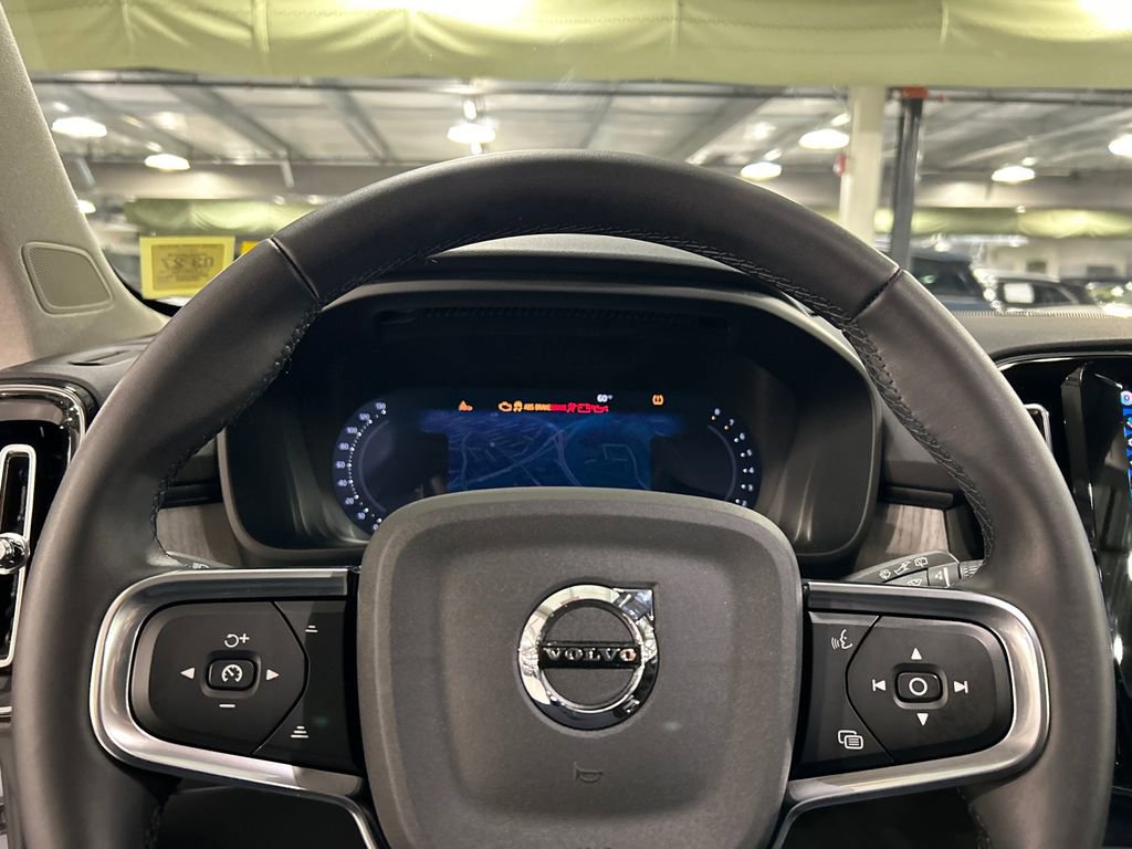 Used 2026 Volvo XC40 B5 Ultra w/ Climate Package image 12