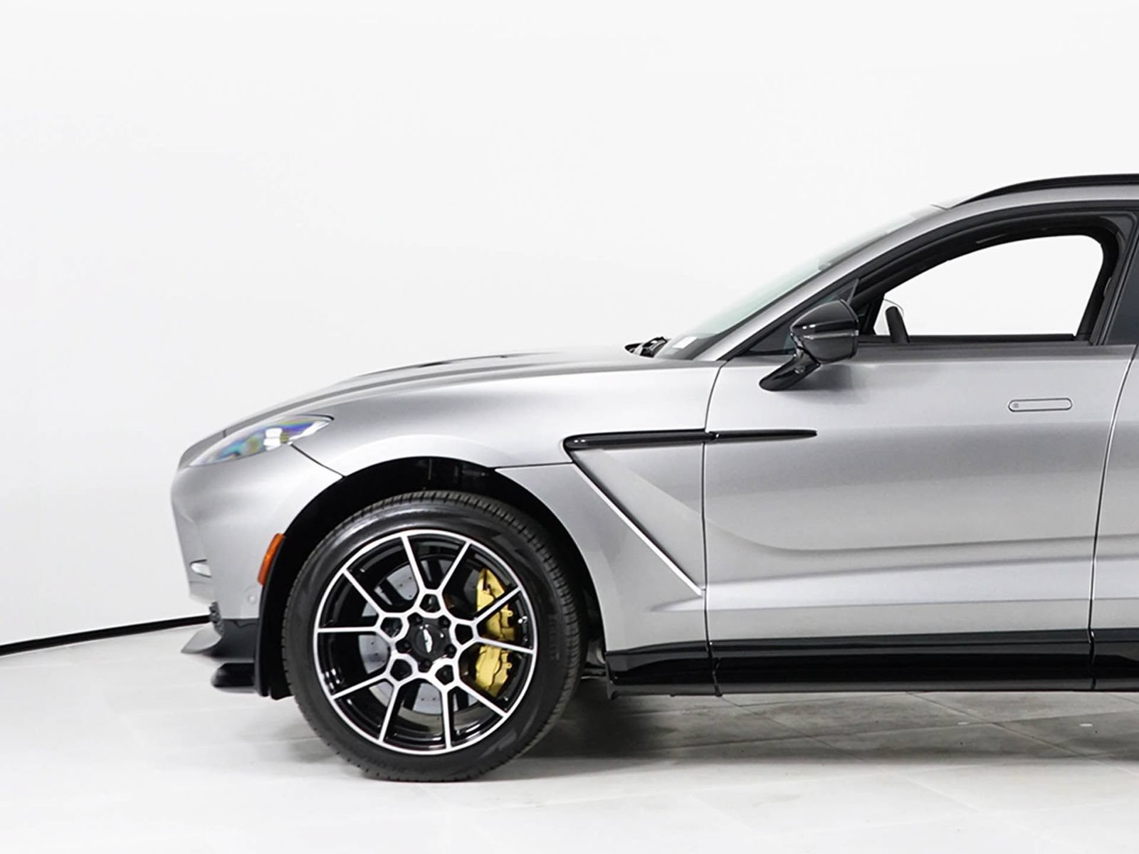 New 2026 Aston Martin DBX 707 AWD/4WD image 12