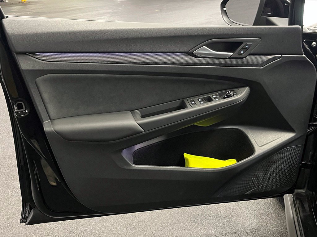 New 2026 Volkswagen GTI SE FWD image 20