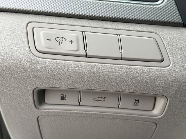 Used 2016 Hyundai Sonata SE image 15