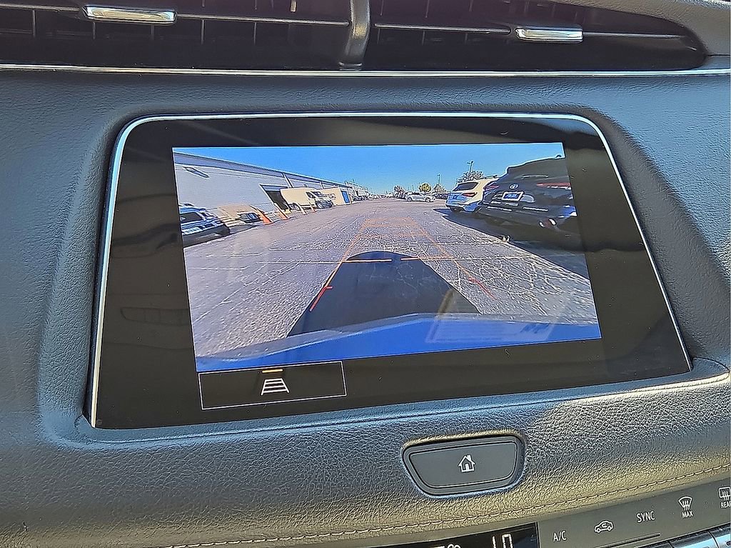 Used 2023 Cadillac XT4 Premium Luxury image 29