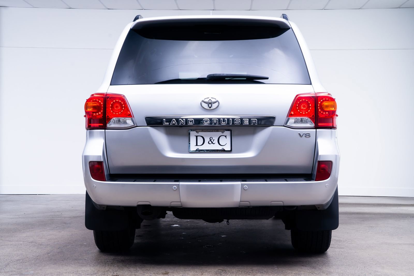 Used 2015 Toyota Land Cruiser AWD/4WD image 6