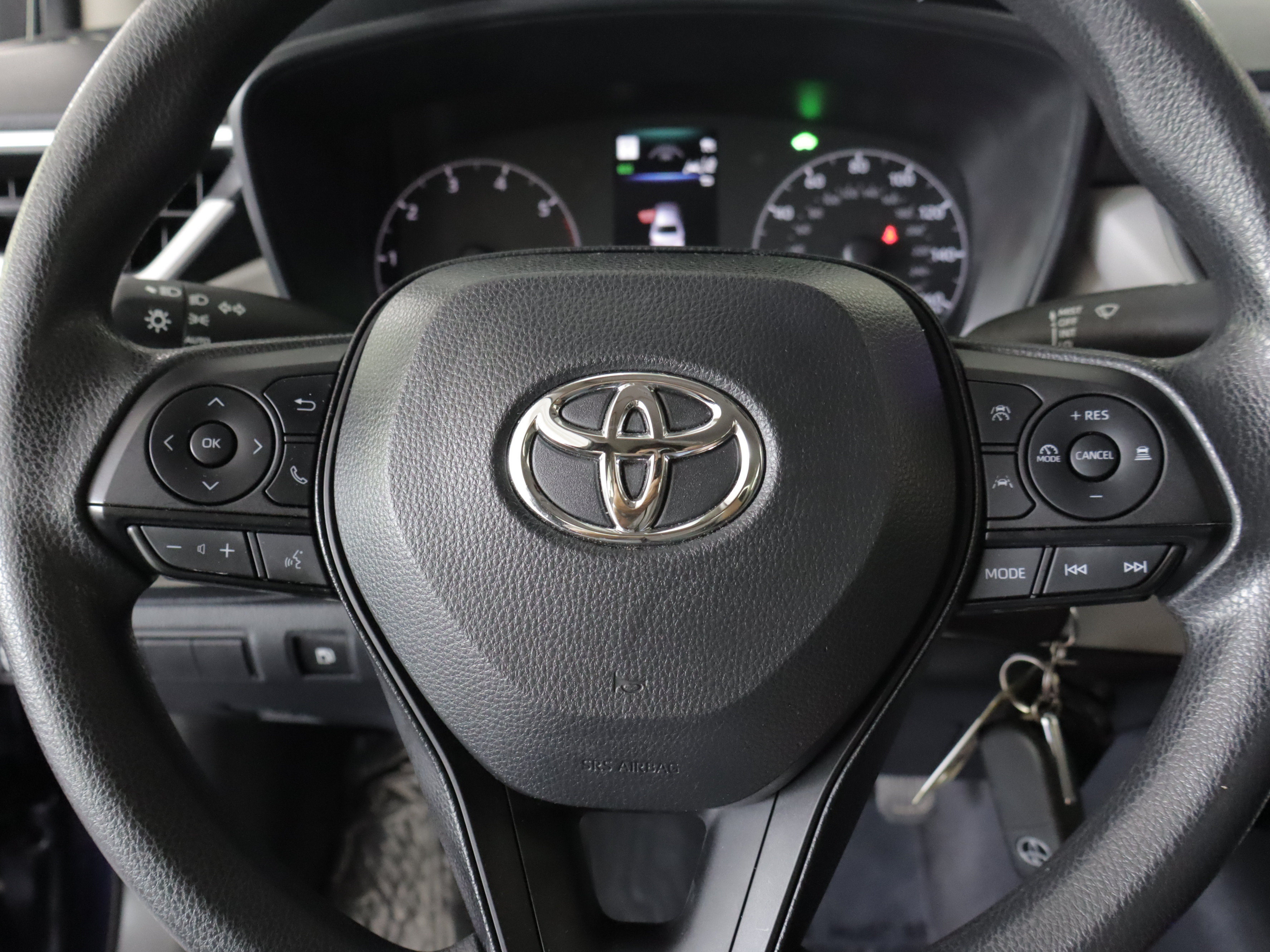 Used 2024 Toyota Corolla LE AWD/4WD image 12