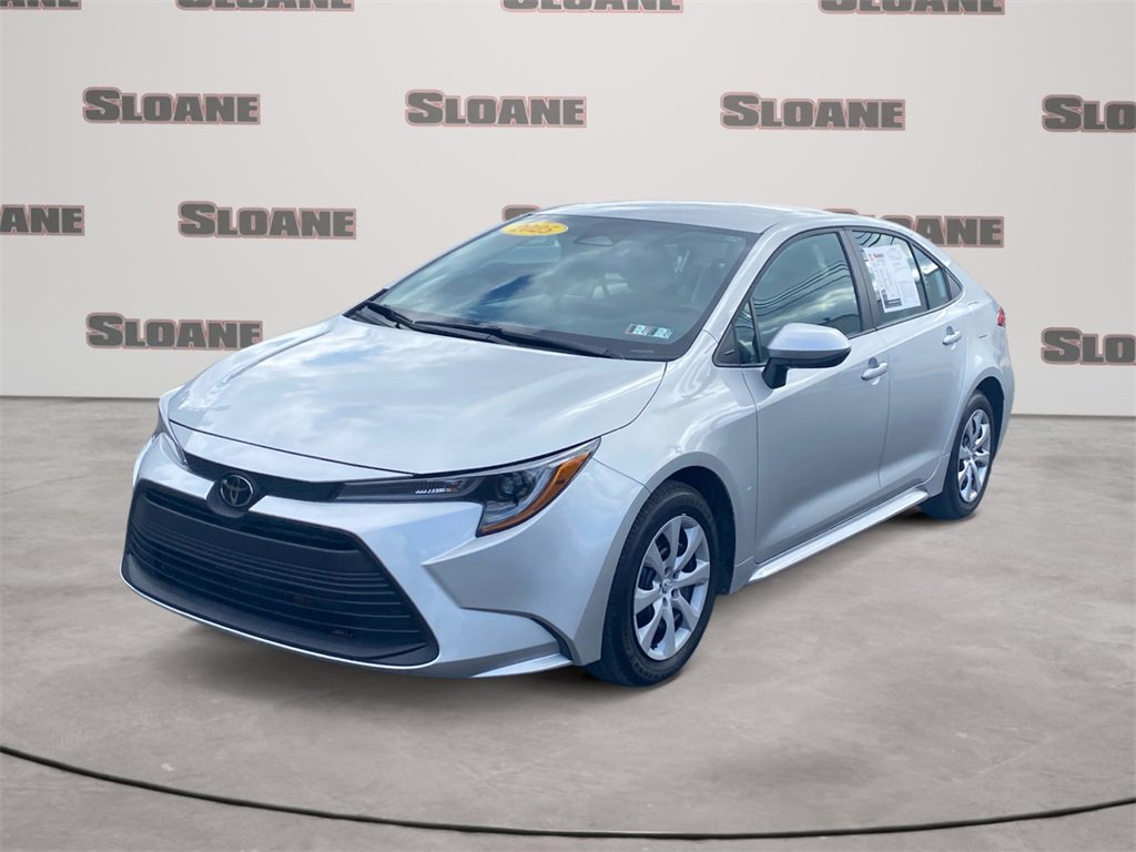 Used 2025 Toyota Corolla LE