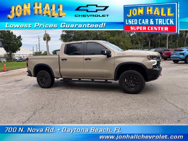 Used 2022 Chevrolet Silverado 1500 ZR2 w/ Technology Package AWD/4WD image 13