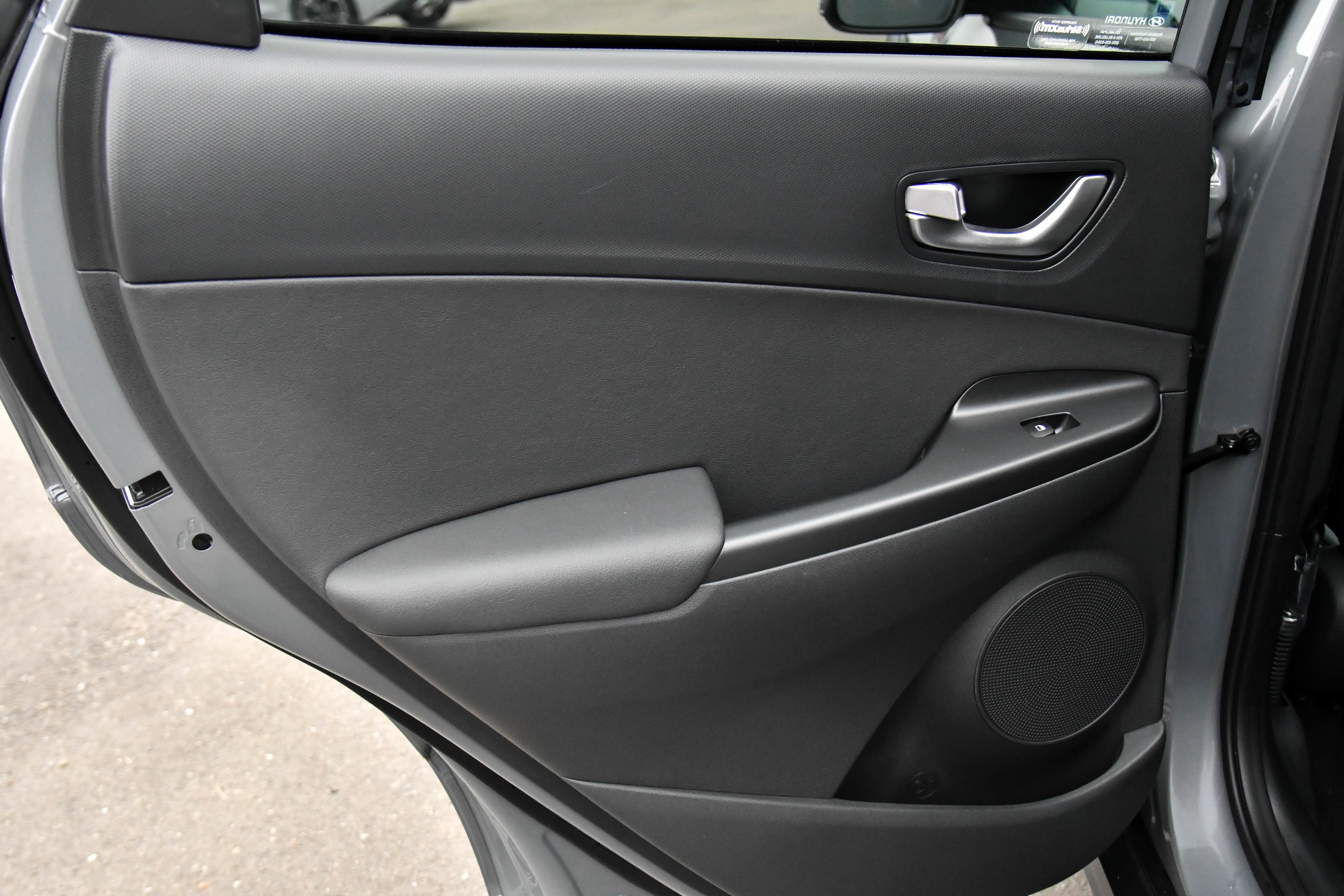 Used 2023 Hyundai Kona Limited image 36