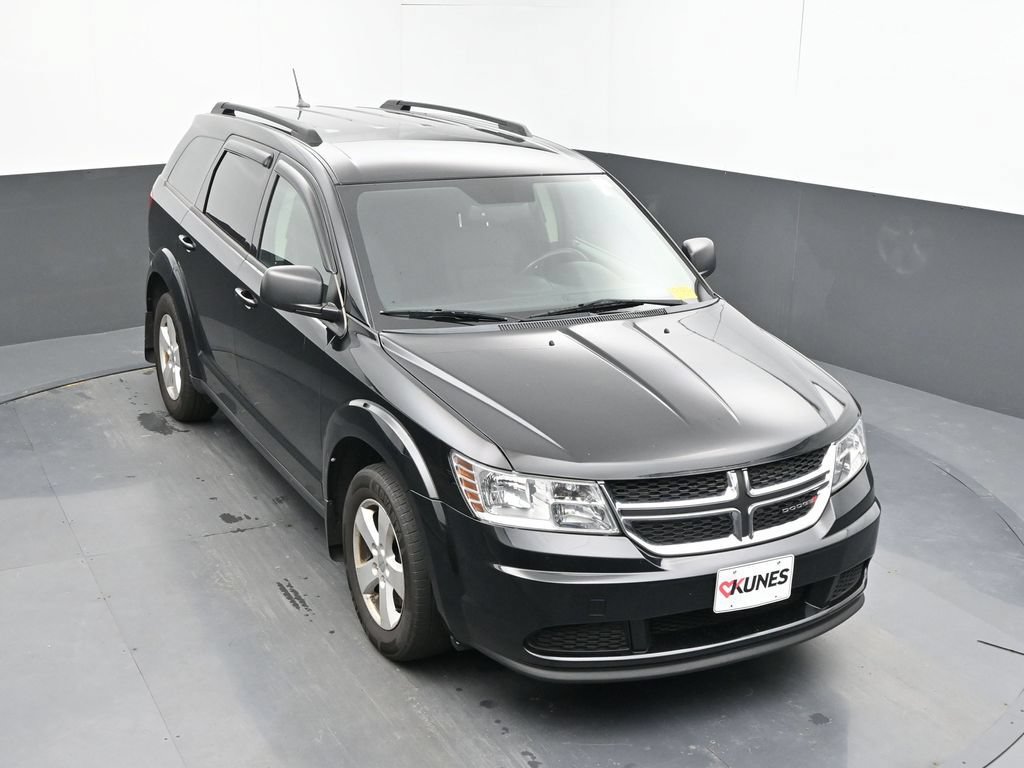 Used 2016 Dodge Journey SE w/ MOPAR All-Weather Group FWD image 16