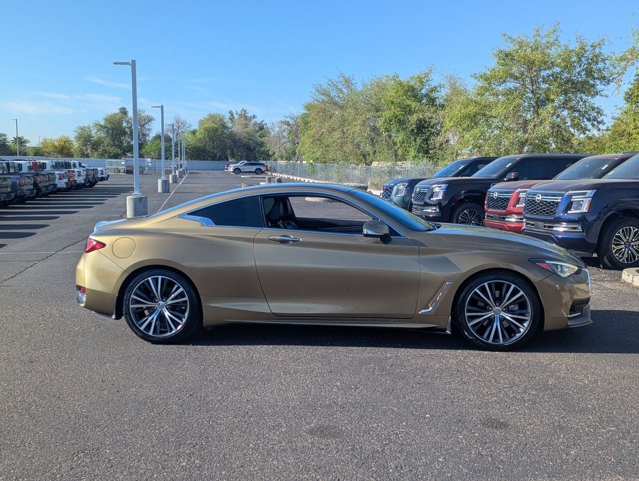 Certified 2018 INFINITI Q60 3.0t Luxe RWD image 7