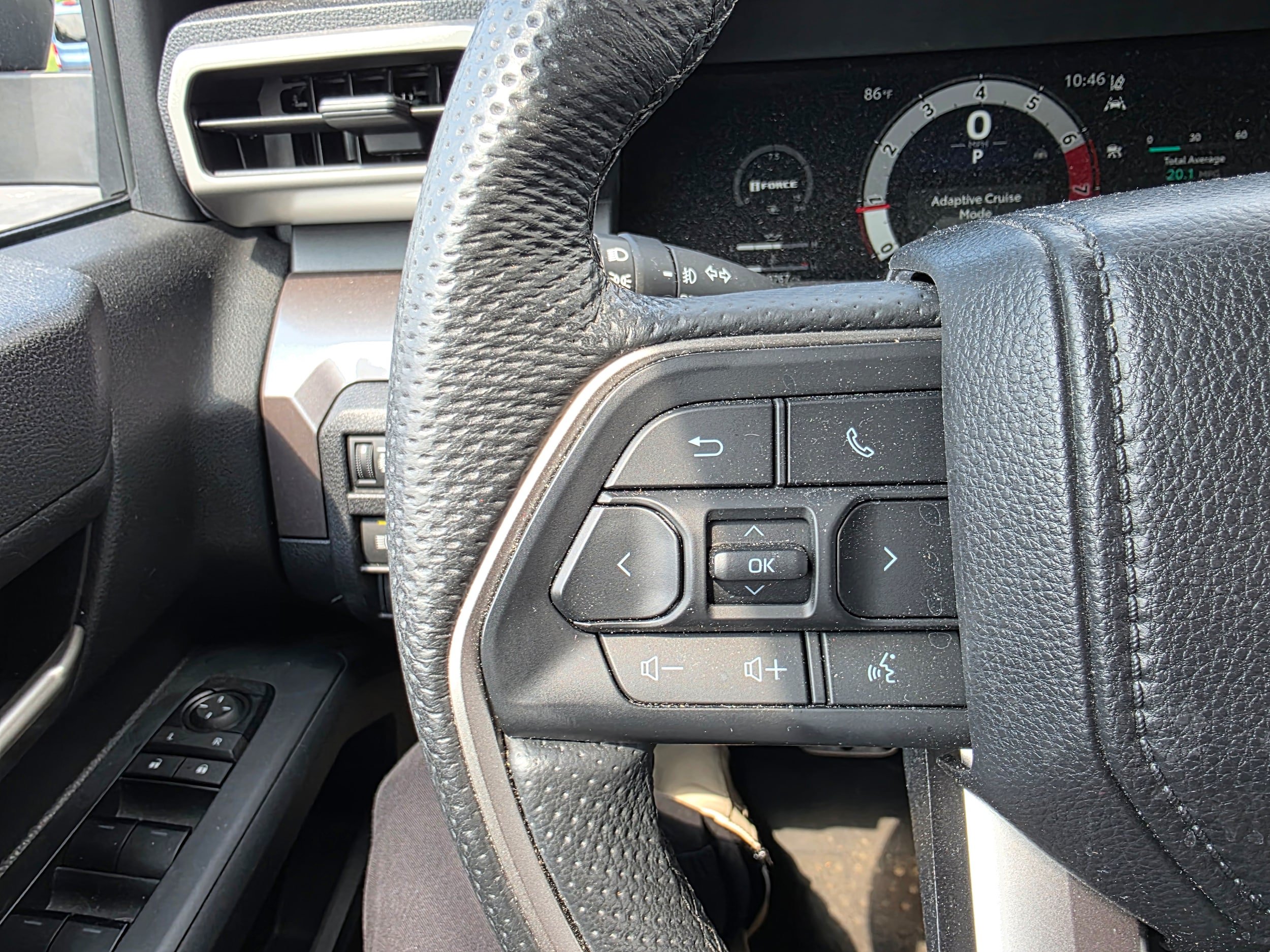 Used 2024 Toyota Tacoma 4x4 Double Cab image 16