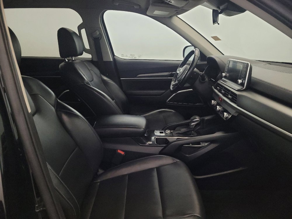Used 2020 Kia Telluride LX FWD image 21