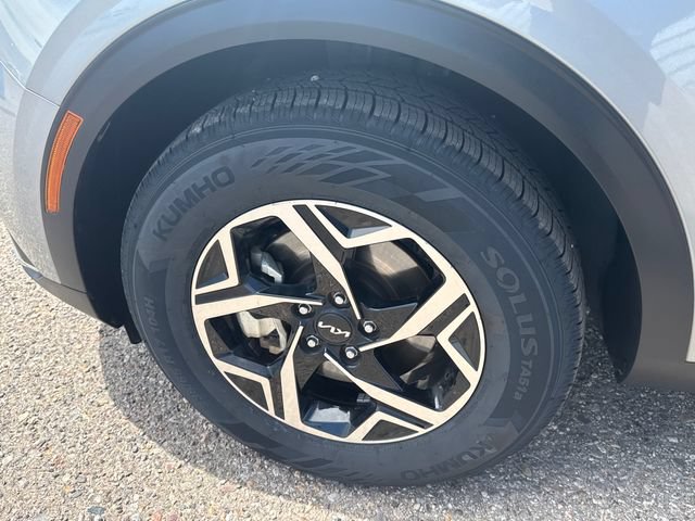 Used 2024 Kia Sportage LX AWD/4WD image 18