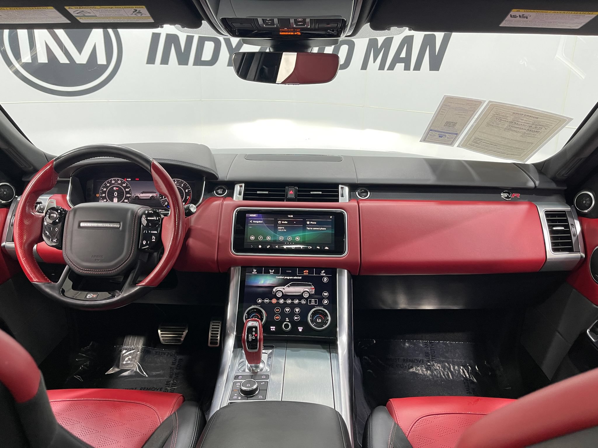 Used 2020 Land Rover Range Rover Sport SVR AWD/4WD image 19