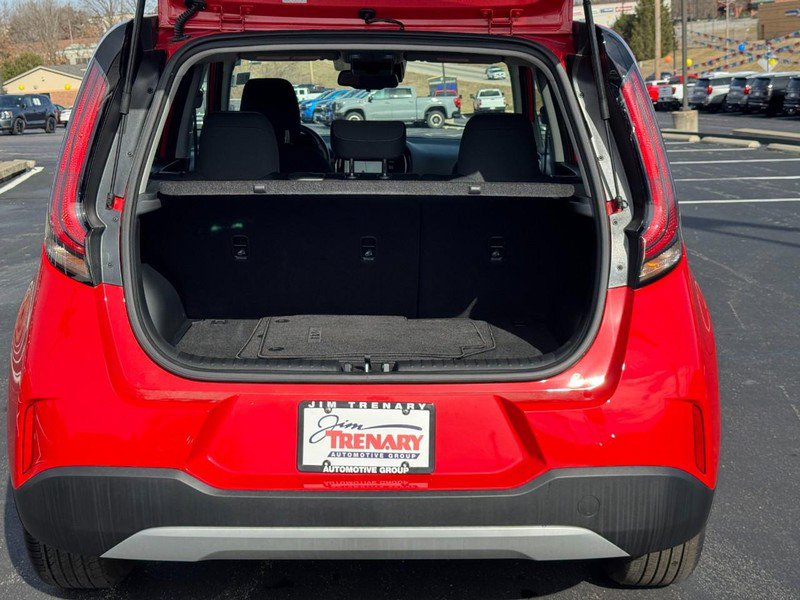 Used 2025 Kia Soul EX image 4