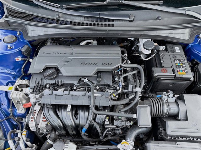 Used 2024 Hyundai Elantra SEL image 28