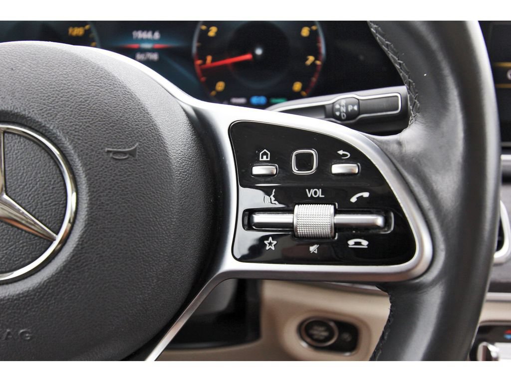 Used 2020 Mercedes-Benz GLS 450 4MATIC image 17