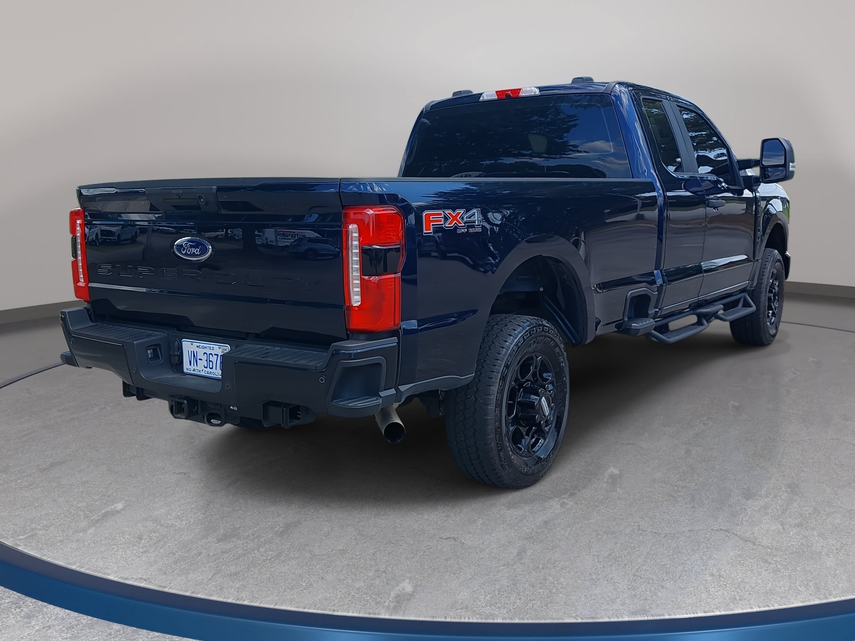 Used 2025 Ford F350 XL w/ STX Appearance Package AWD/4WD image 5