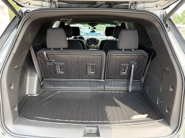 Certified 2023 Chevrolet Traverse LT FWD image 14