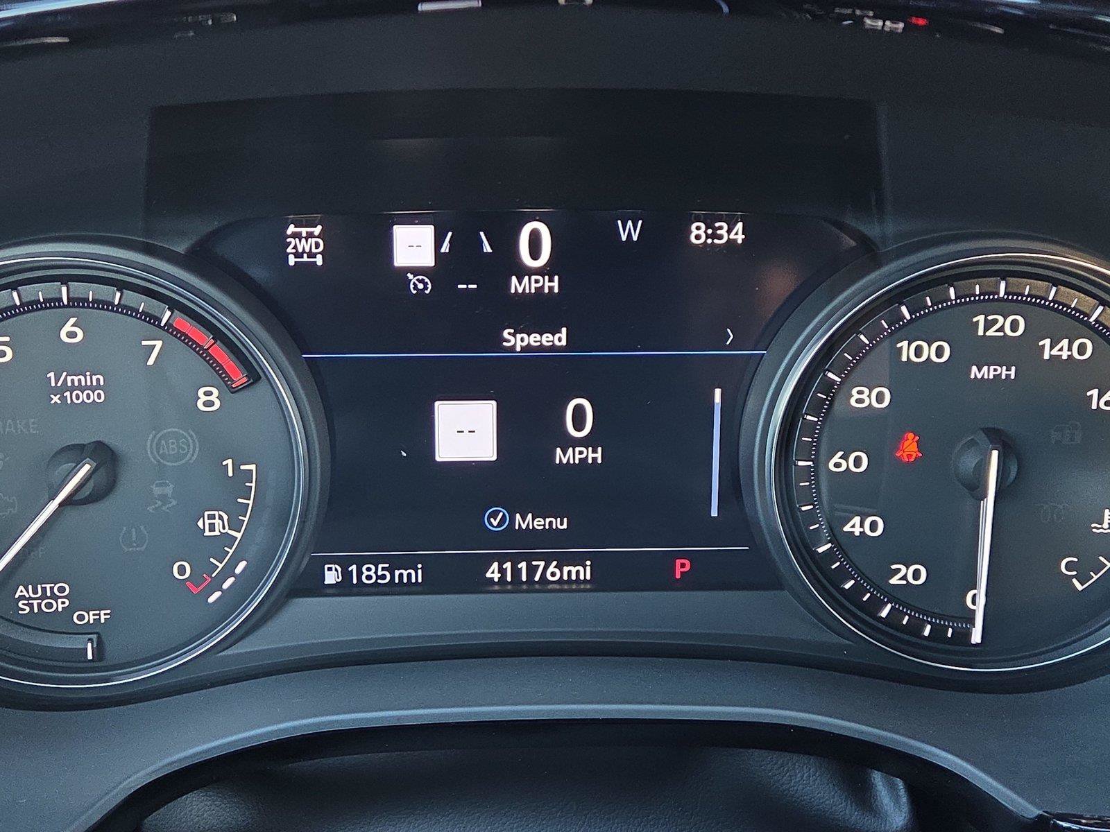 Used 2022 Cadillac XT5 Sportv w/ Technology Package AWD/4WD image 4
