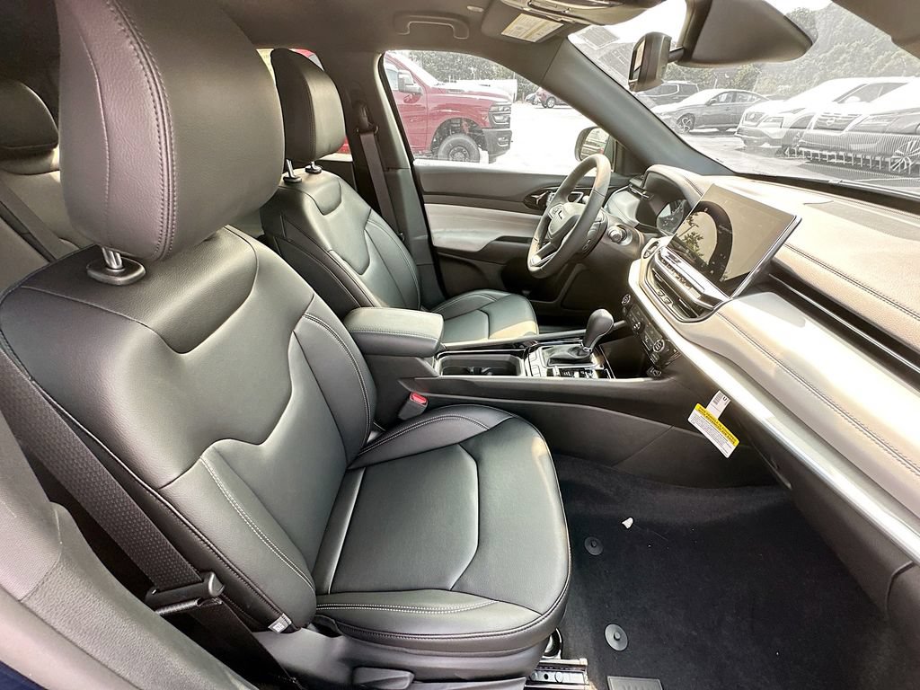 New 2026 Jeep Compass Limited AWD/4WD image 33