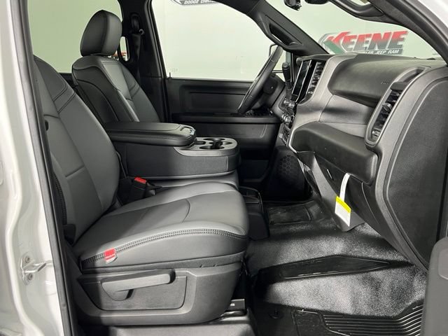 New 2026 RAM 5500 Tradesman AWD/4WD image 27
