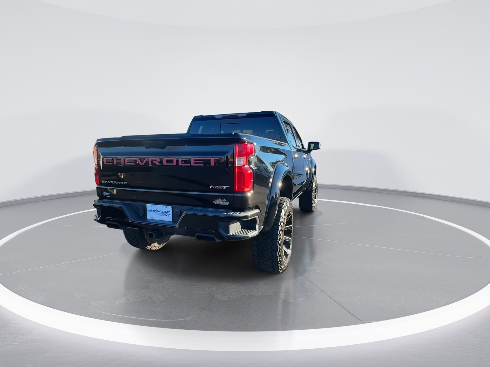 Used 2020 Chevrolet Silverado 1500 RST image 10